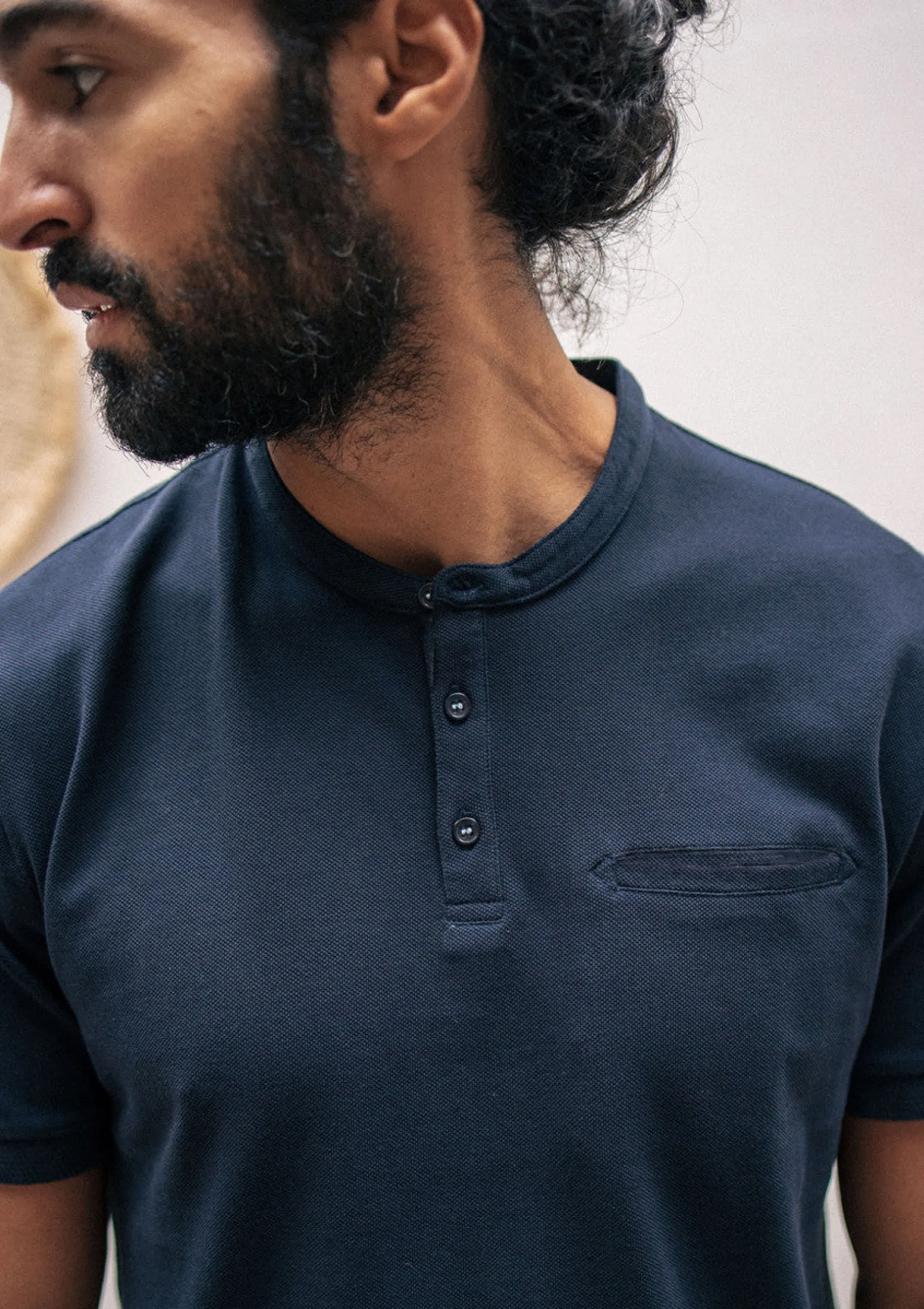 biobaumwolle_poloshirt_mo_1.webp Bio-Baumwolle Polo-Shirt Monpolo marineblau