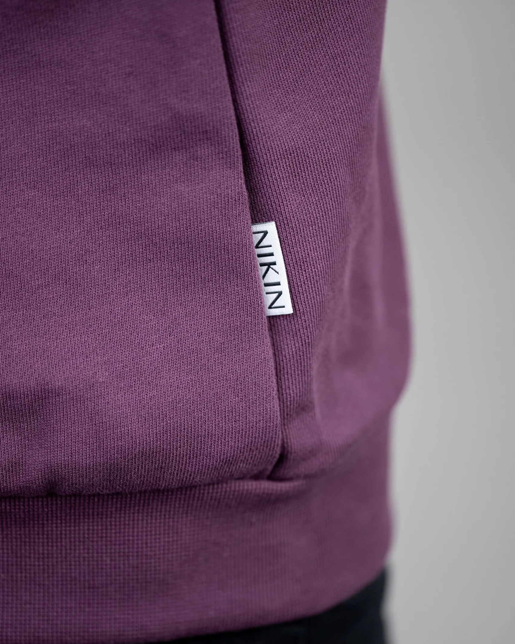 biobaumwolle_sweatshirt_t_3.webp Bio-Baumwolle Sweatshirt TreeSweater Relaxed Women Grape