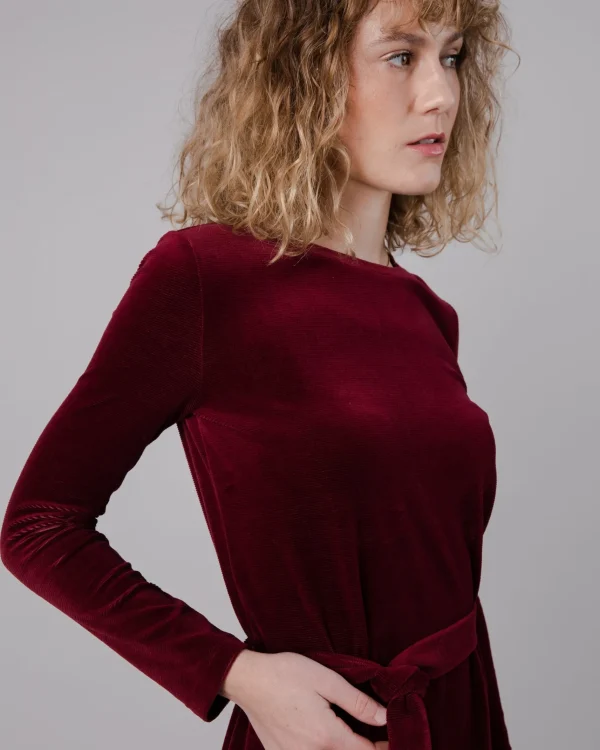 Cordsamtkleid Pflaumen