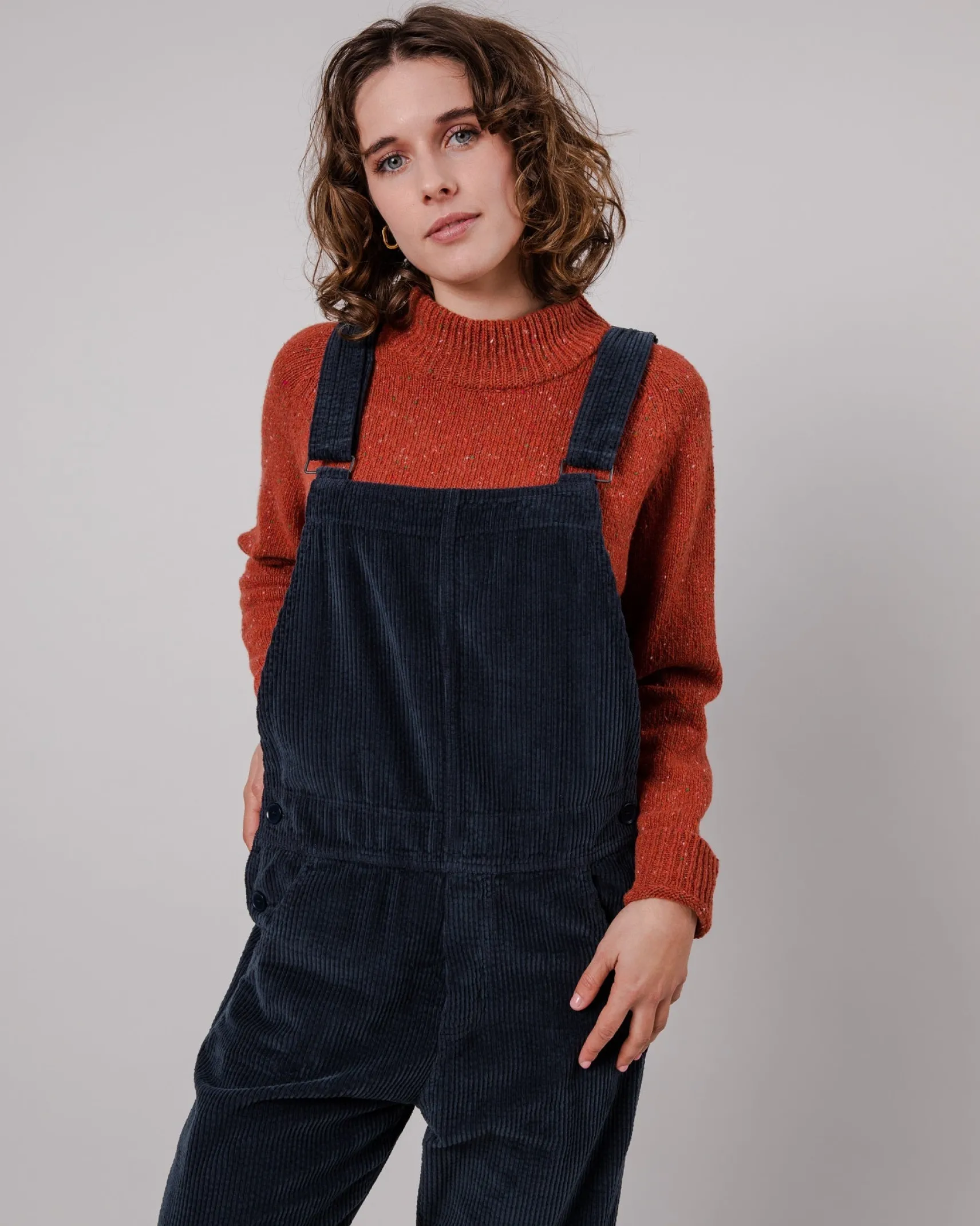 damen_cordsamtoverall_mar_0.webp Damen Cordsamt-Overall Marineblau