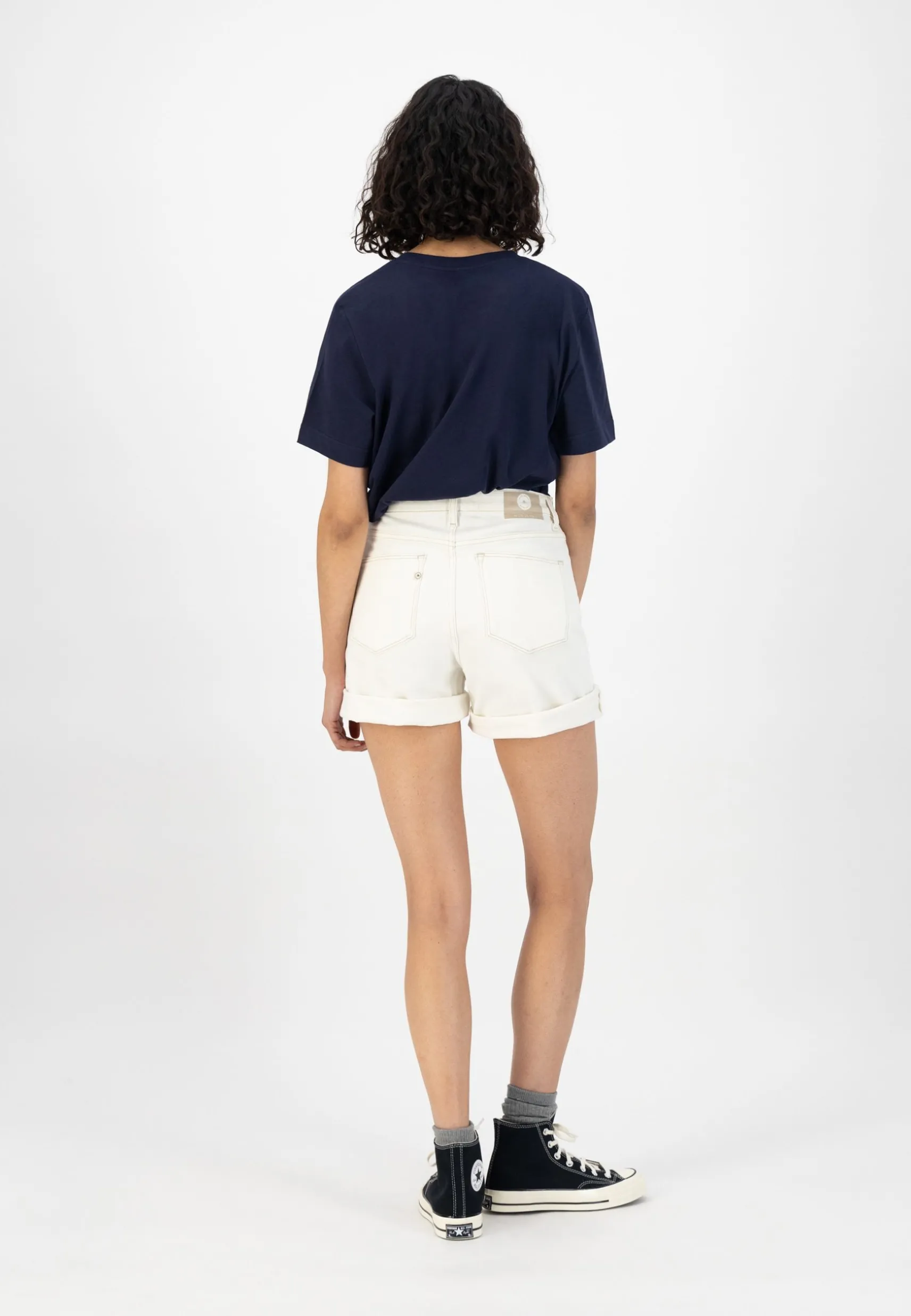 damen_jeansshorts_marylin_2.webp Damen Jeansshorts Marylin Off-White