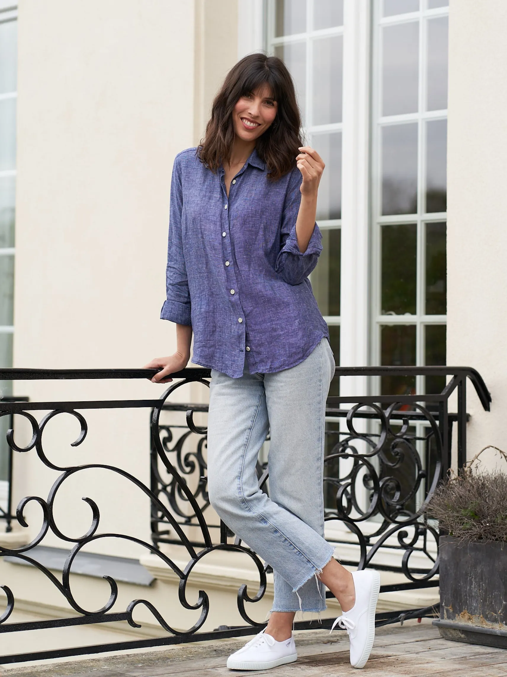 damen_leinenhemd_essentie_1-3.webp Damen Leinen-Hemd Essentielle blau