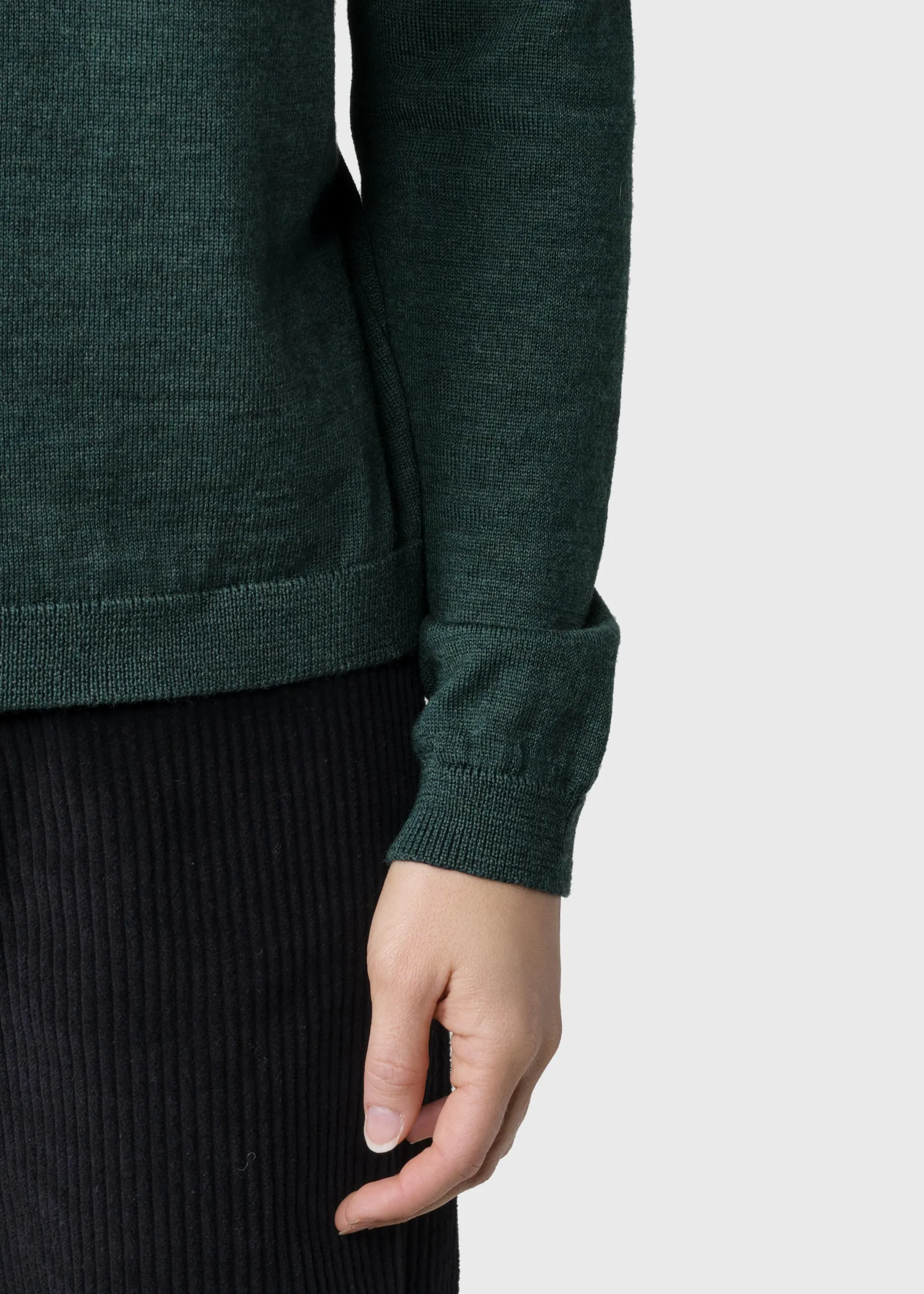 damen_merinos_pullover_wa_2.webp Damen Merinos Pullover Waldgrün