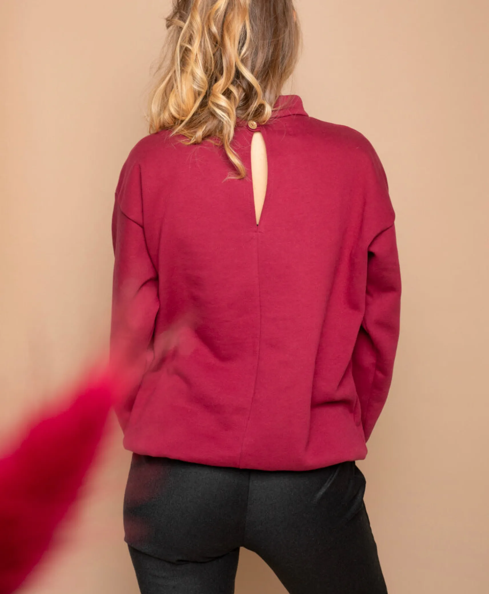 damen_pullover_litse_fuch_2.webp Damen Pullover Litsée Fuchsia