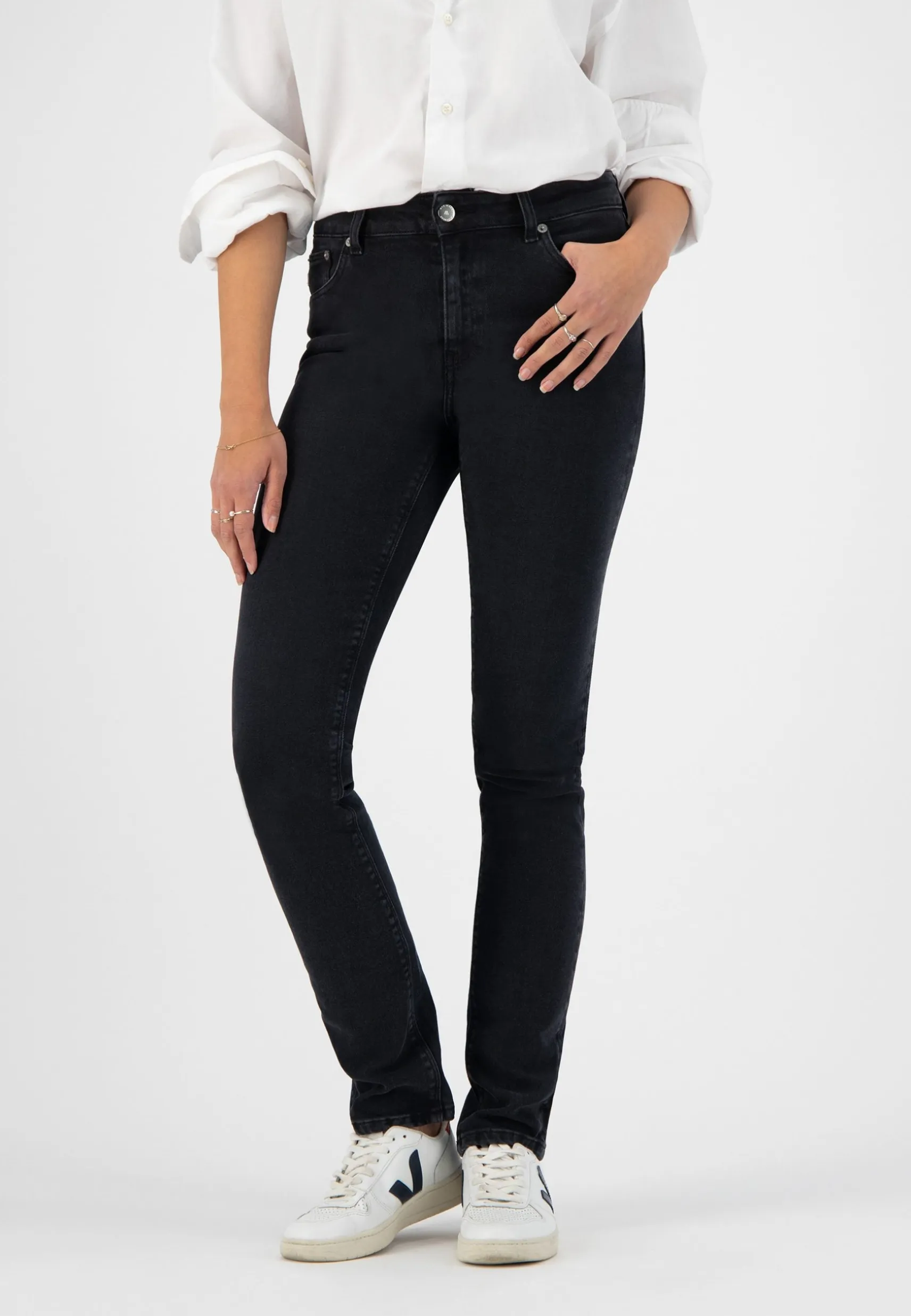 damenjeans_regular_swan_s_3-1.webp Damenjeans Regular Swan Stone Black