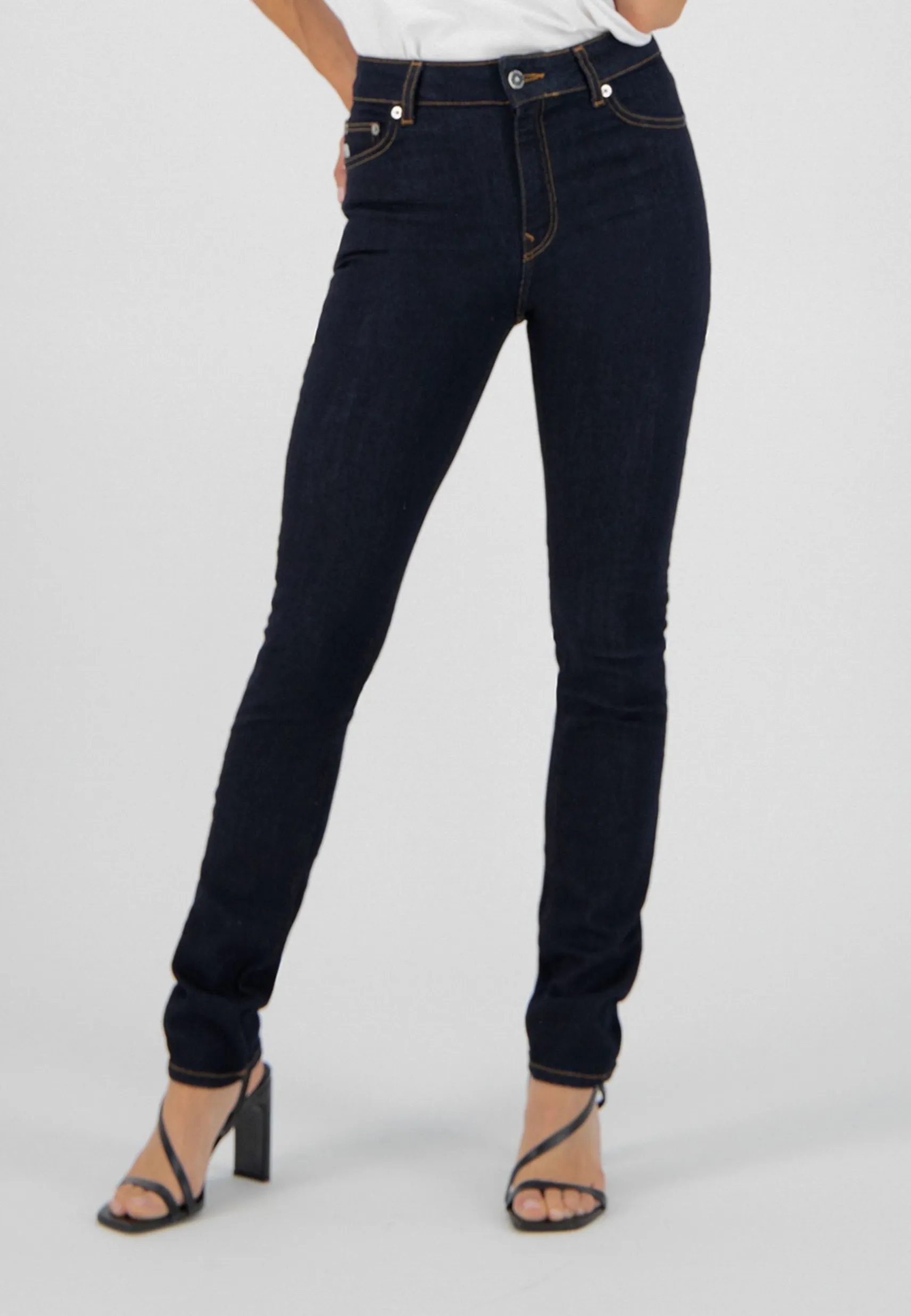 damenjeans_regular_swan_s_3.webp Damenjeans Regular Swan Strong Blue
