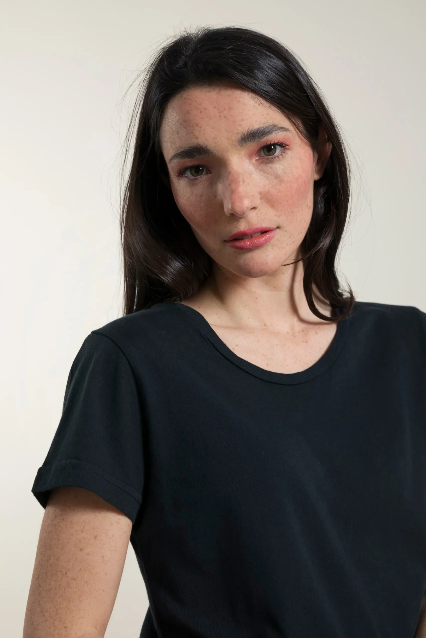 damentshirt_aus_biobaumwo_1-1.webp Damen-T-Shirt aus Bio-Baumwolle Franca Schwarz