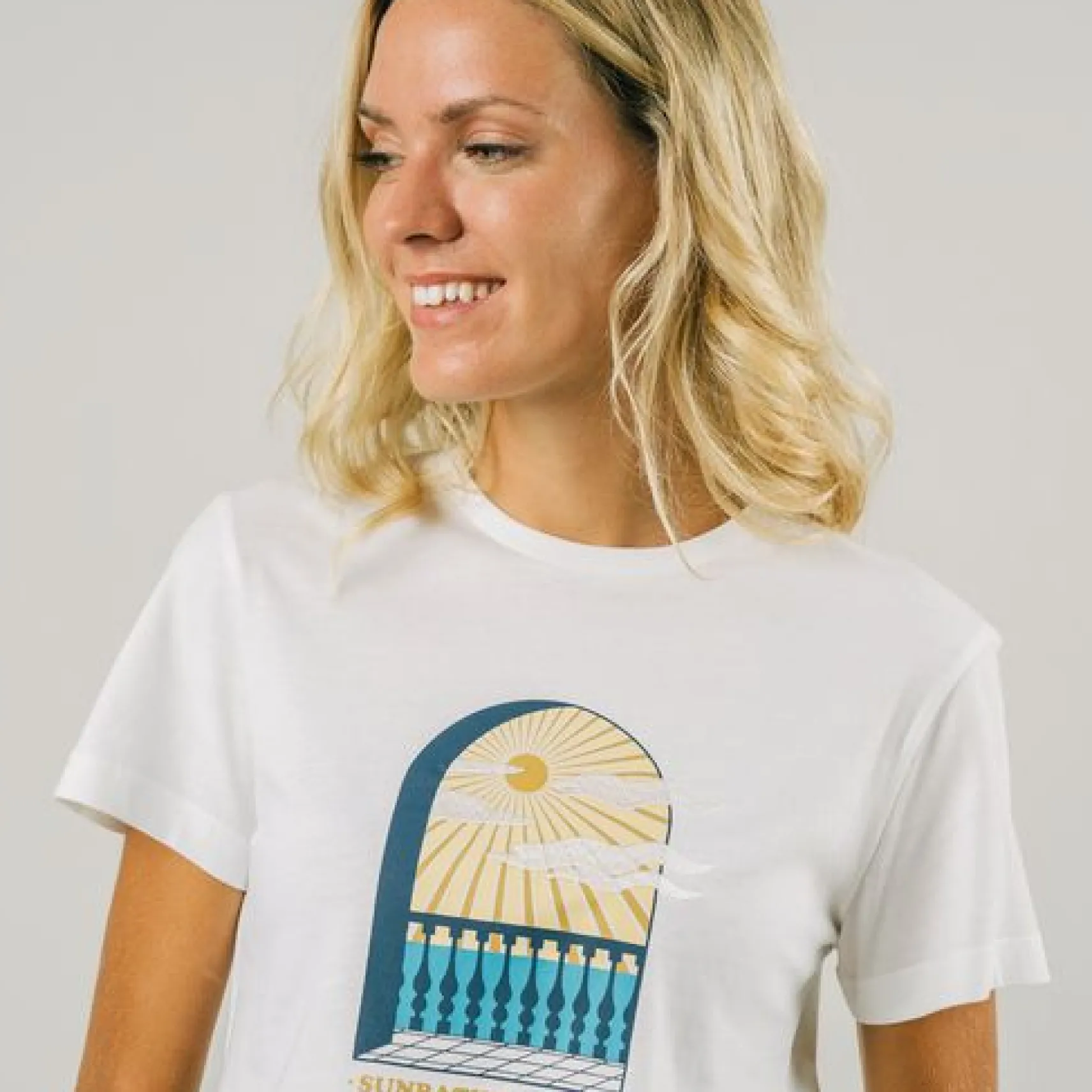 damentshirt_sunbathing_wh_0.webp Damen-T-Shirt Sunbathing White