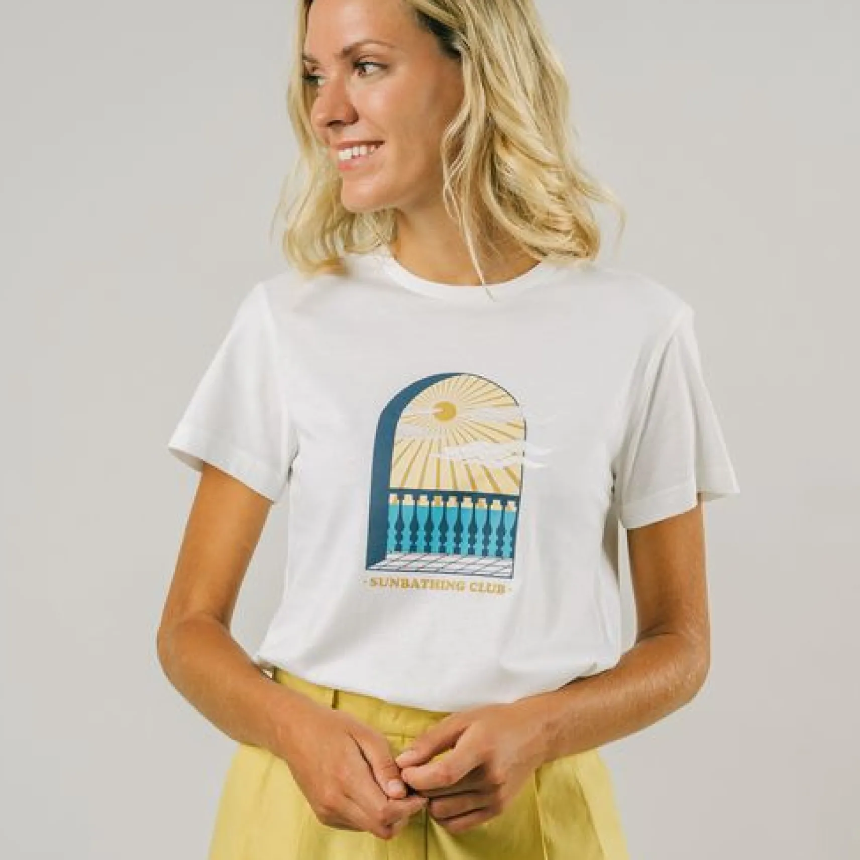 damentshirt_sunbathing_wh_1.webp Damen-T-Shirt Sunbathing White