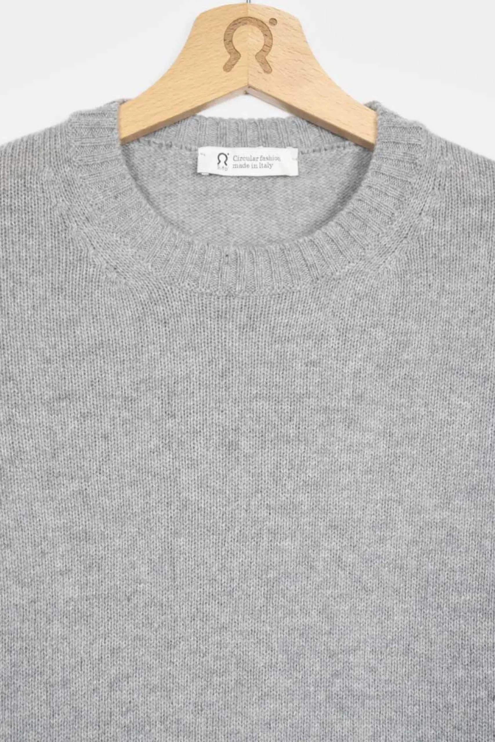 feine_wolle_damenpullover_3.webp Feine Wolle Damen-Pullover Laura Grau