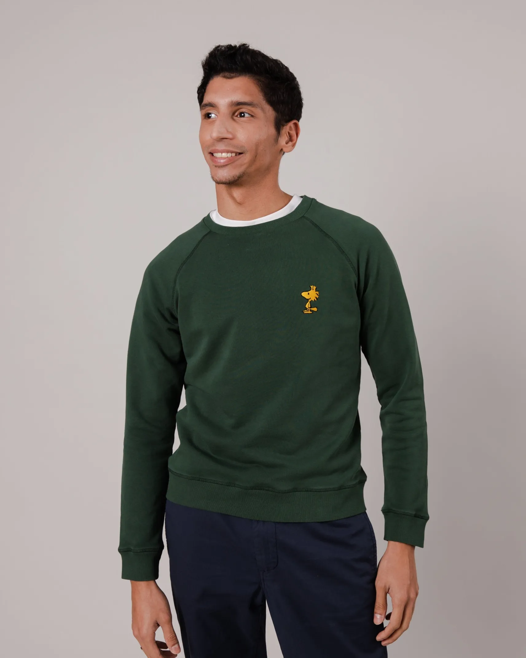 grnes_herrensweatshirt_pe_0.webp Grünes Herren-Sweatshirt Peanuts