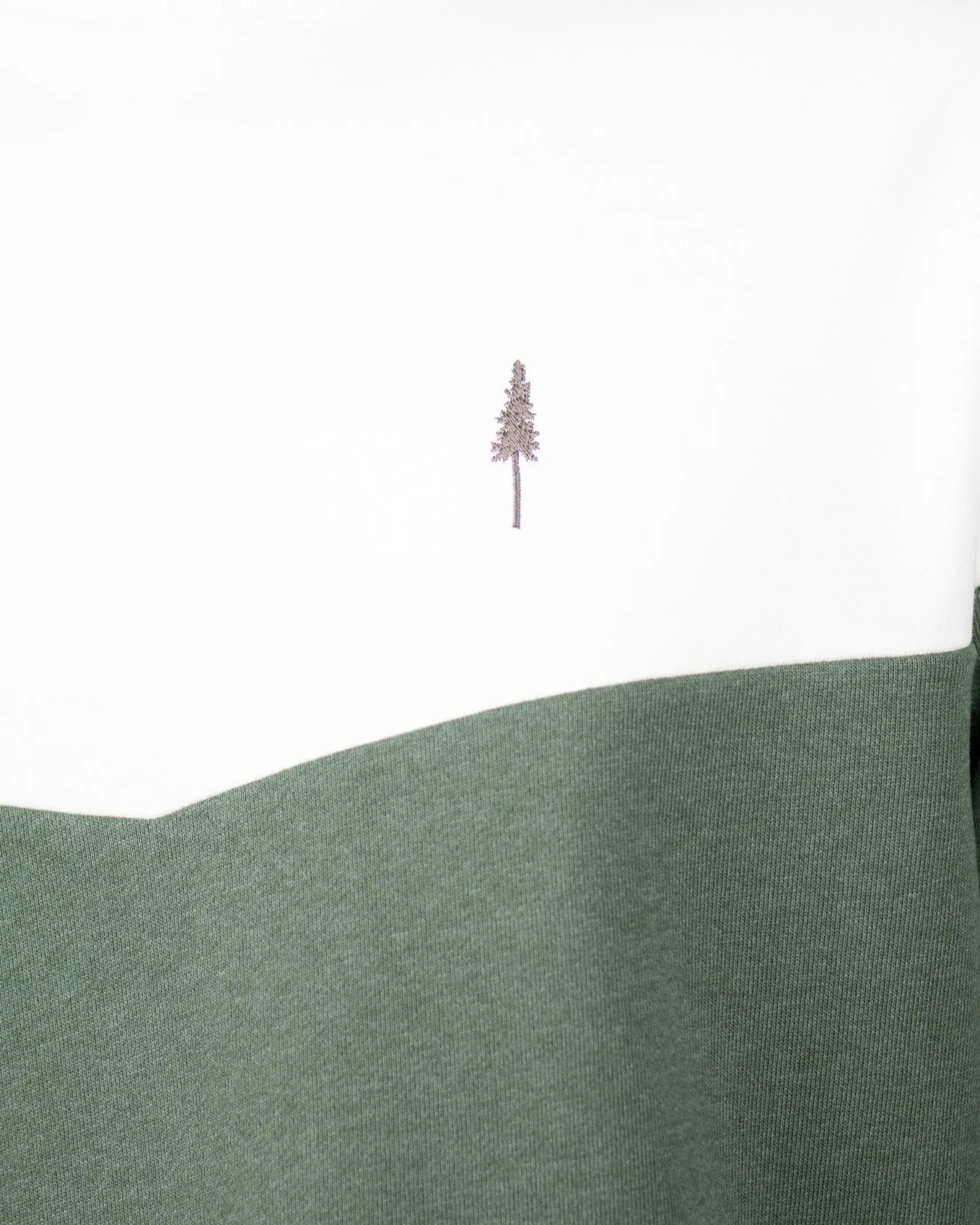 herren_sweatshirt_aus_bio_2-1.webp Herren Sweatshirt aus Bio-Baumwolle Olive
