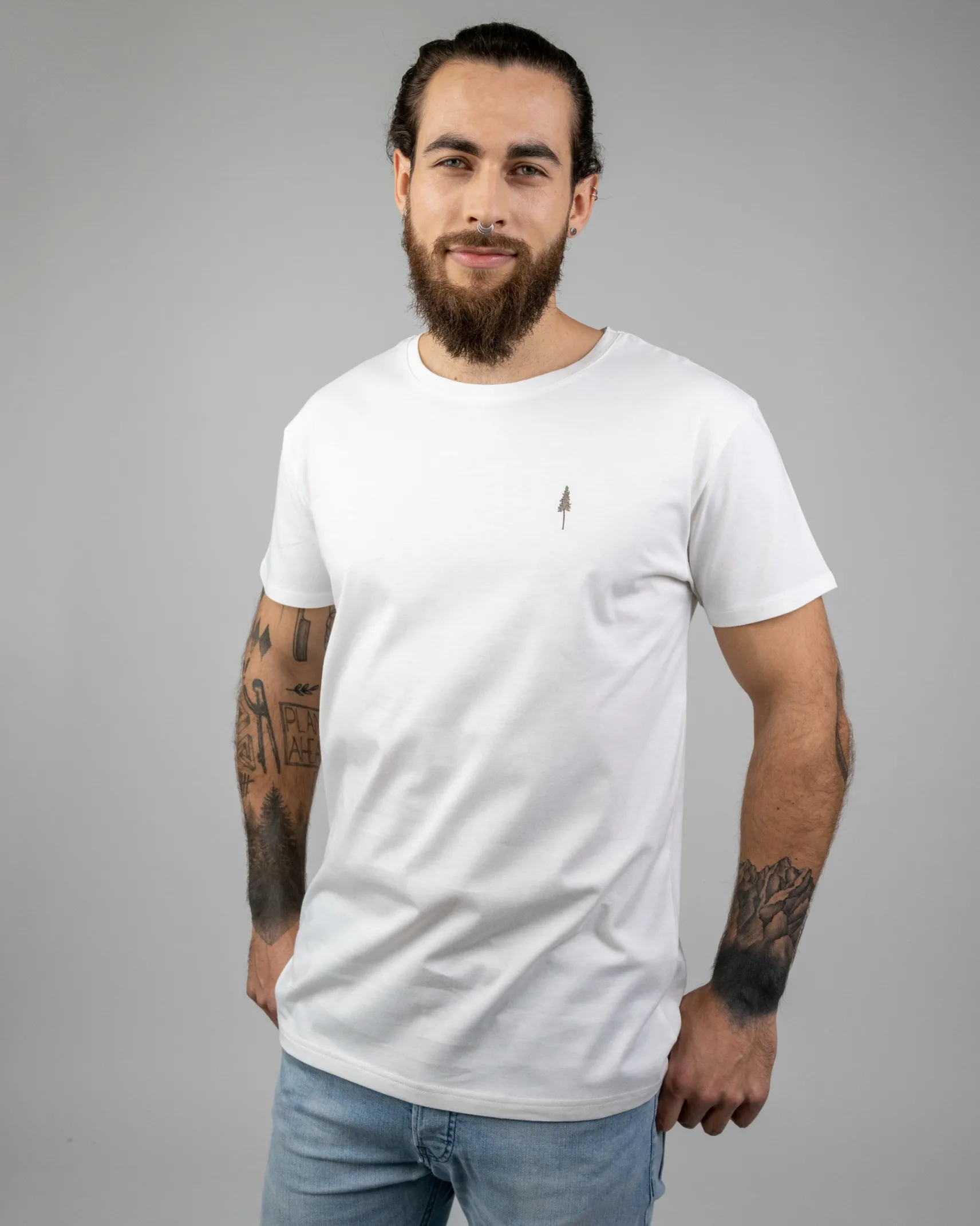 herren_tshirt_aus_biobaum_0-4.webp Herren T-Shirt aus Bio-Baumwolle Treeshirt Weiss