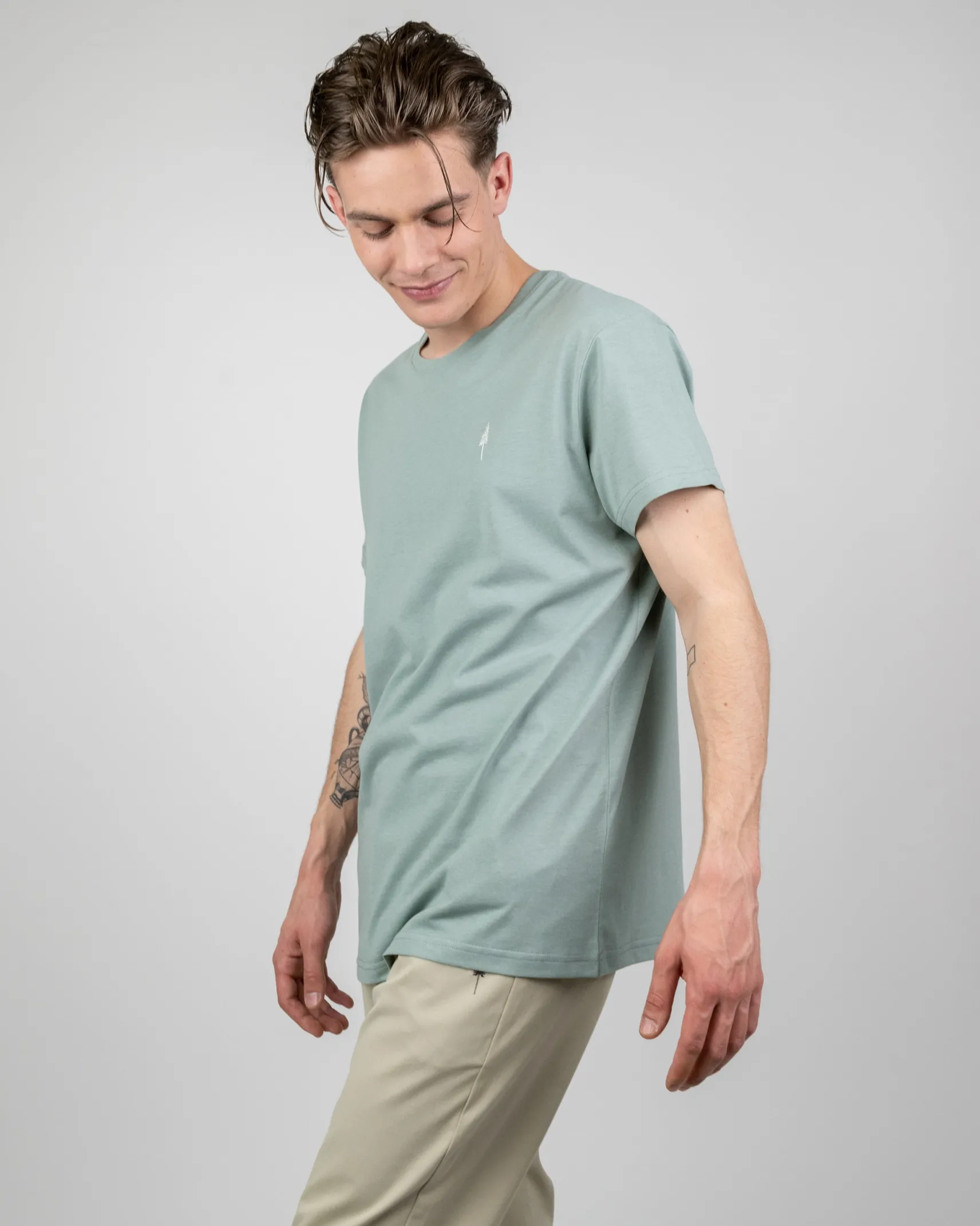 herren_tshirt_aus_biobaum_0-7.webp Herren T-Shirt aus Bio-Baumwolle Treeshirt Turquoise