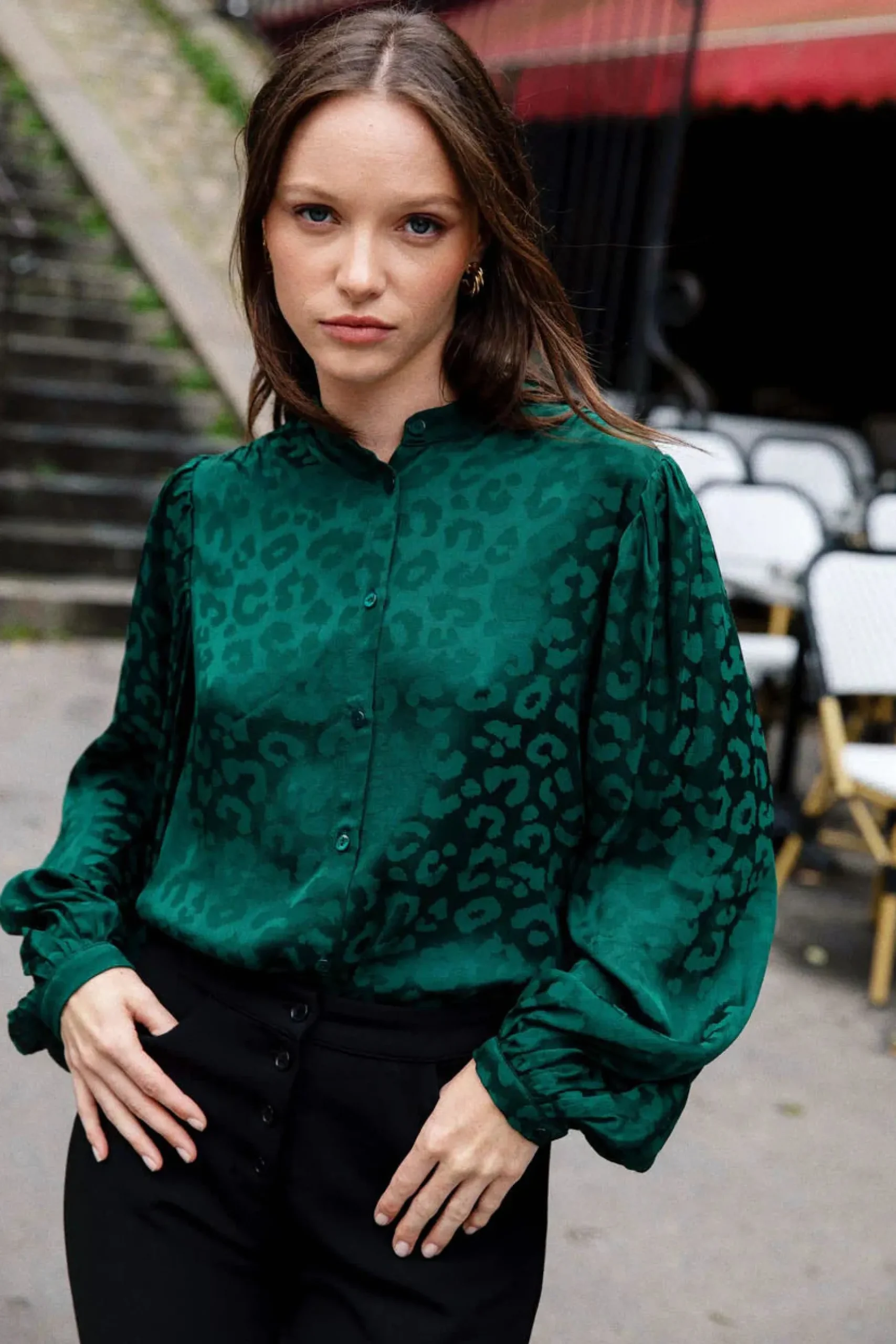 hortensia_grn_bluse_0.webp Hortensia Grün Bluse