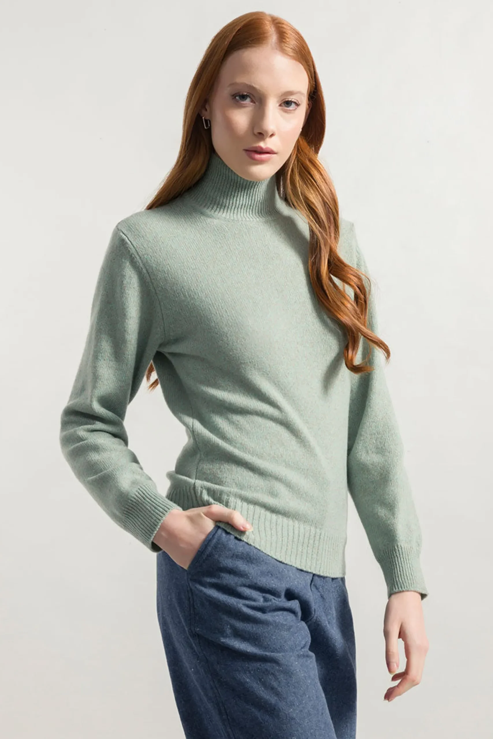 kaschmir_rollkragenpullov_0-3.webp Kaschmir Rollkragen-Pullover Ada Mintgrün