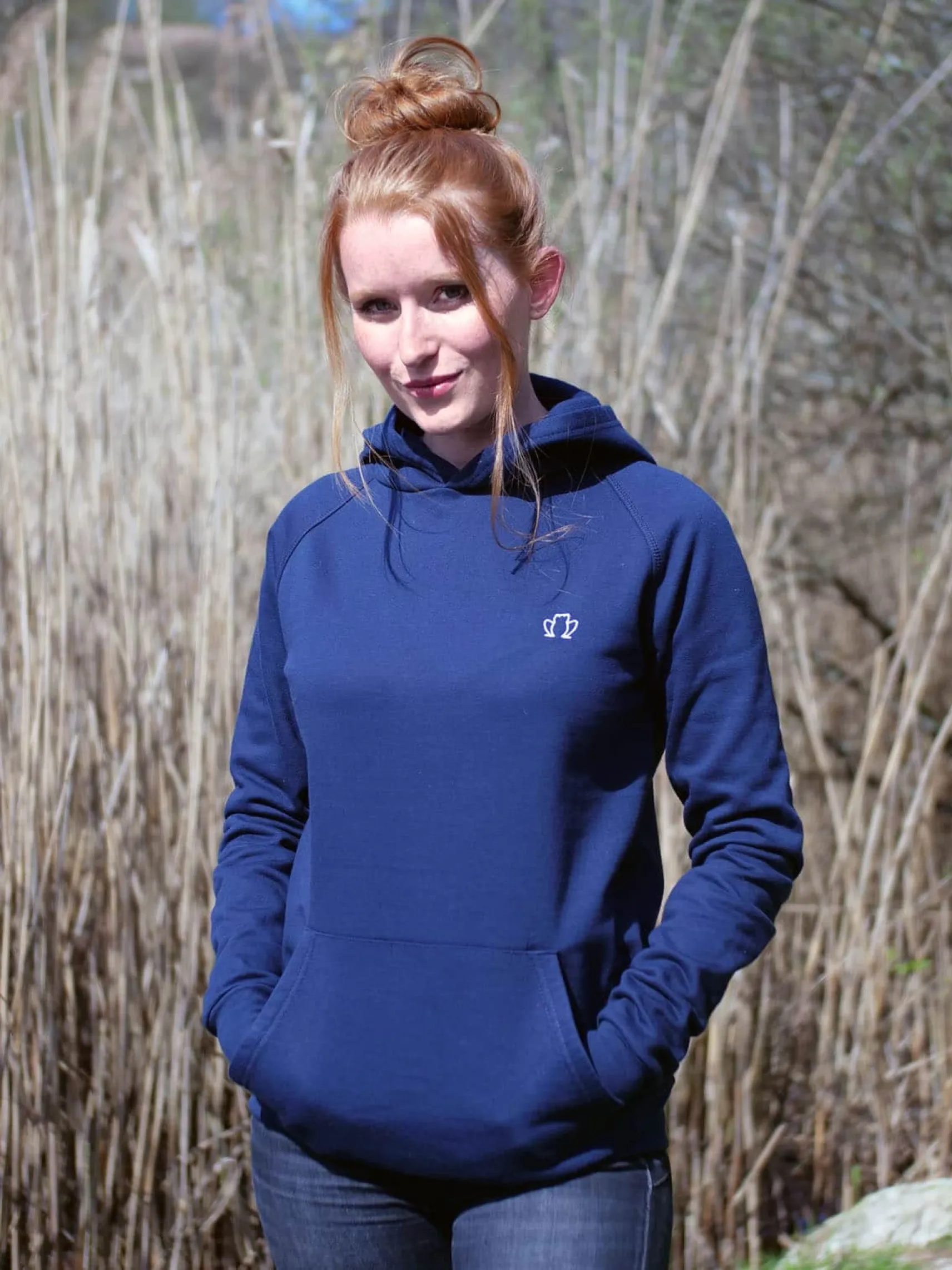 le_bequemer_kapuzenpullov_1.webp Le Bequemer Kapuzenpullover aus Bio-Baumwolle Blau