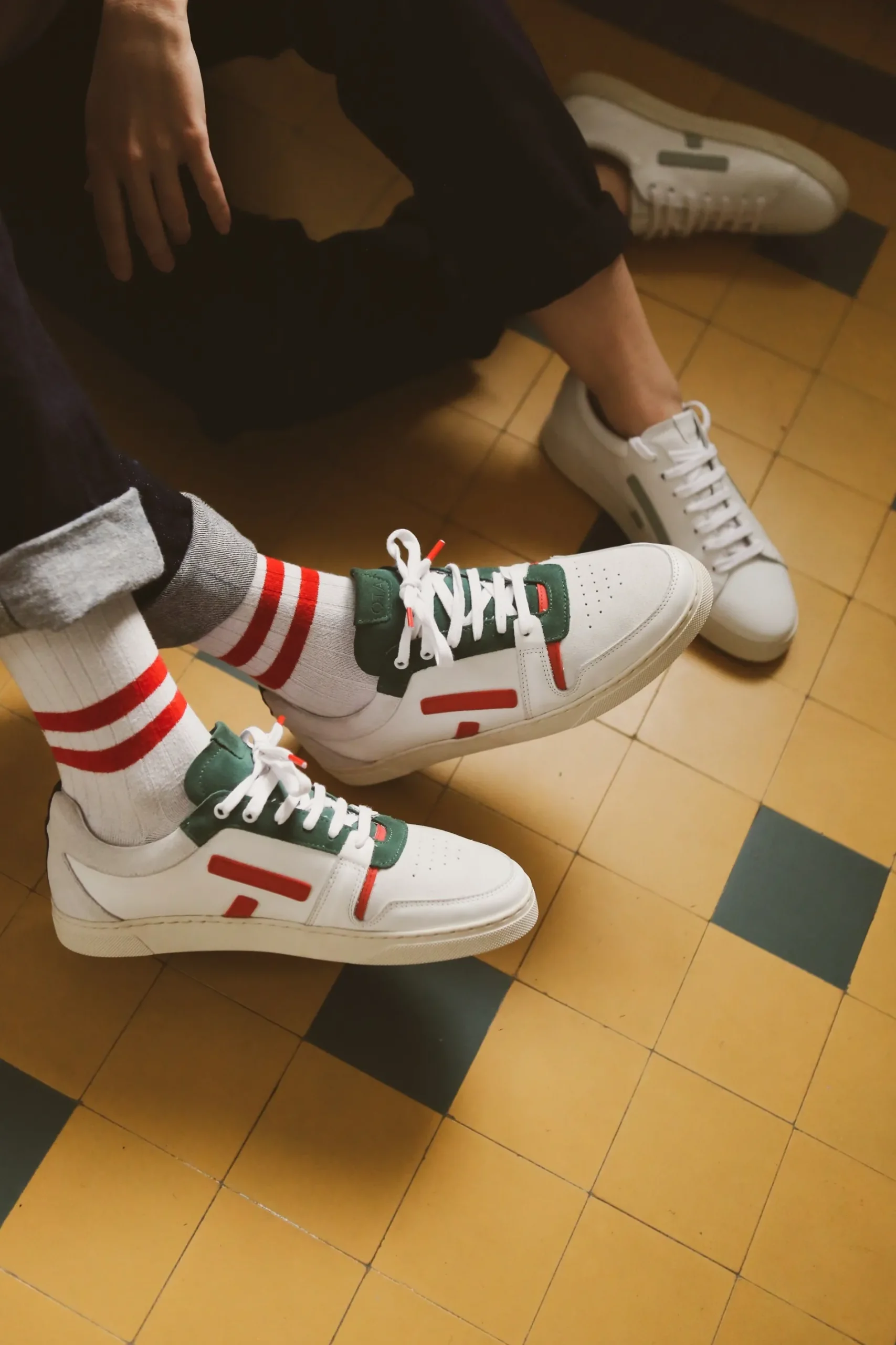 ledersneaker_sansaho_rot__4.webp Ledersneaker Sansaho rot und grün