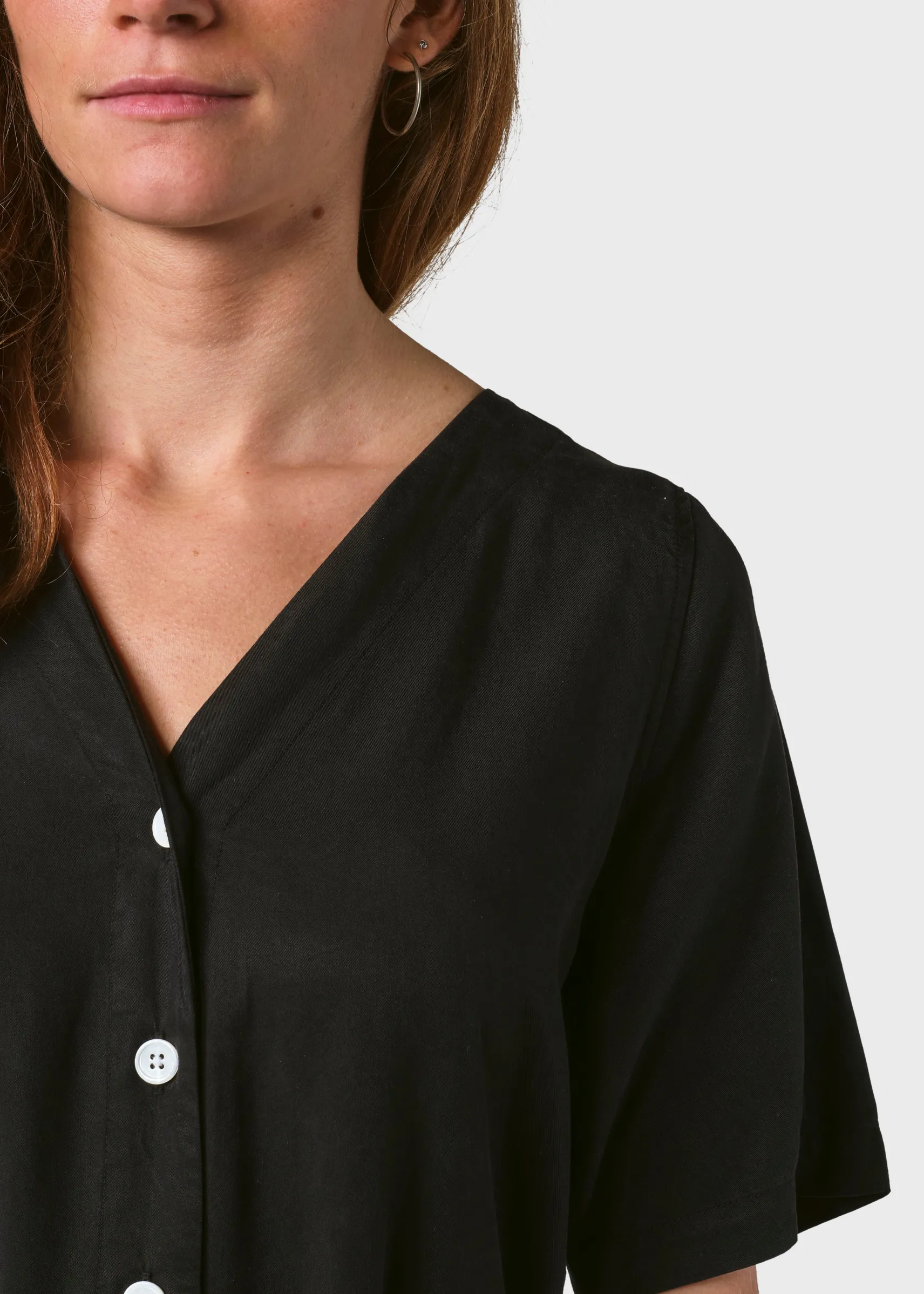 leichter_damenjumpsuit_ma_2.webp Leichter Damen-Jumpsuit Marna Schwartz