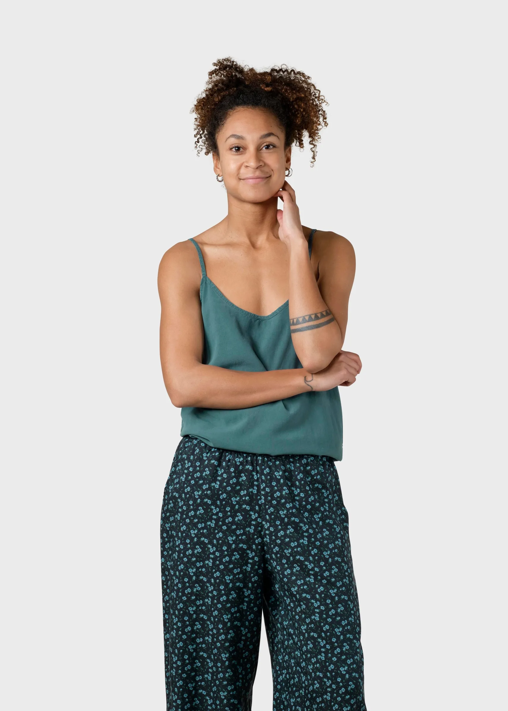 lyocell_tanktop_lili_grn_3.webp Lyocell Tank-Top Lili Grün