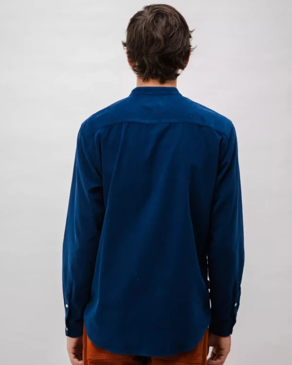 Marineblaues Samthemd mit Stehkragen