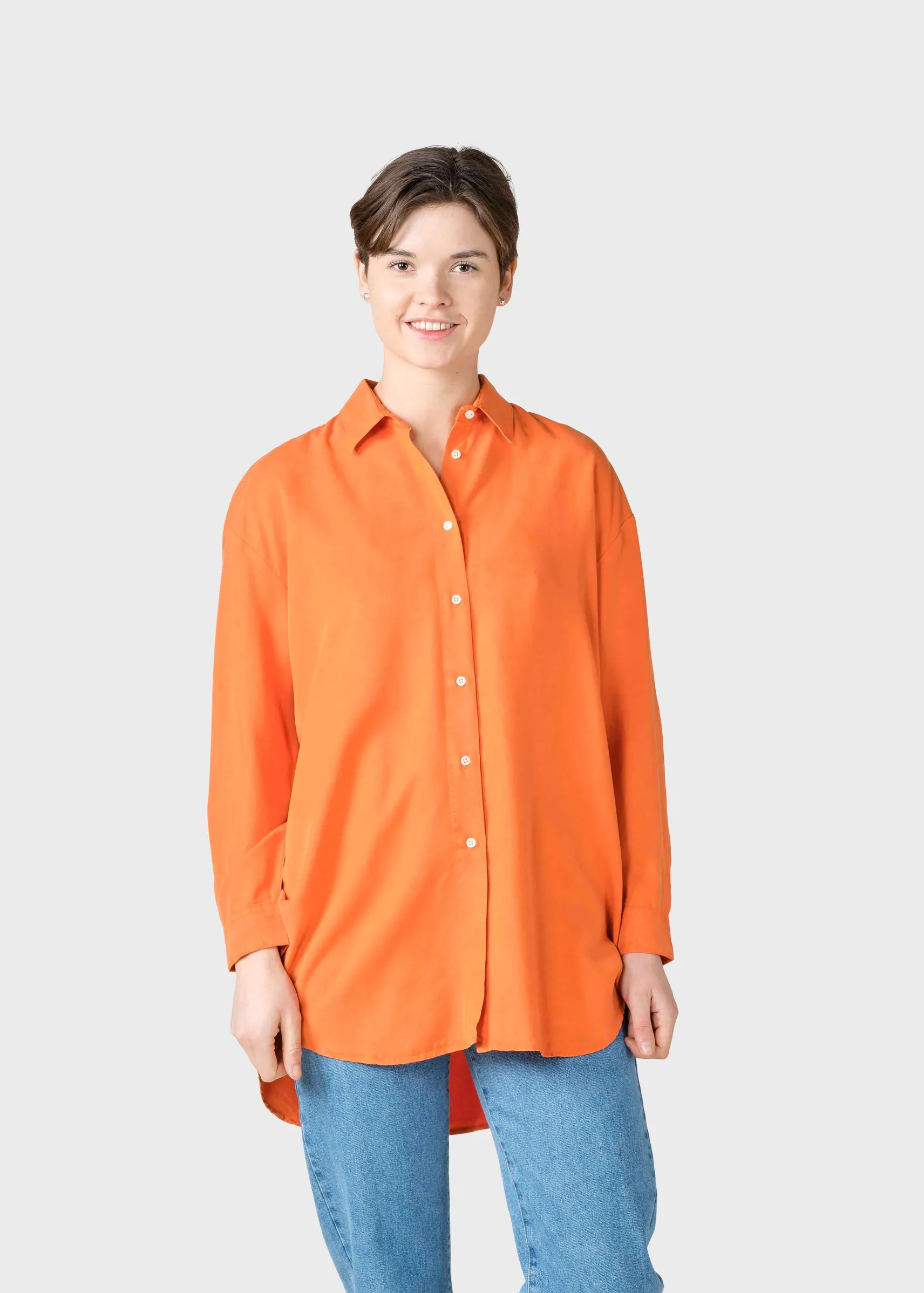 mittellange_lyocell_bluse_3-1.webp Mittellange Lyocell Bluse Ofelia Mandarin