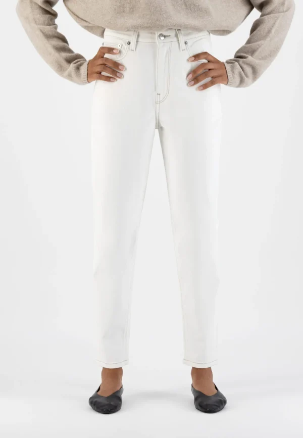 Mom Jeans Mams Tapered Off-white