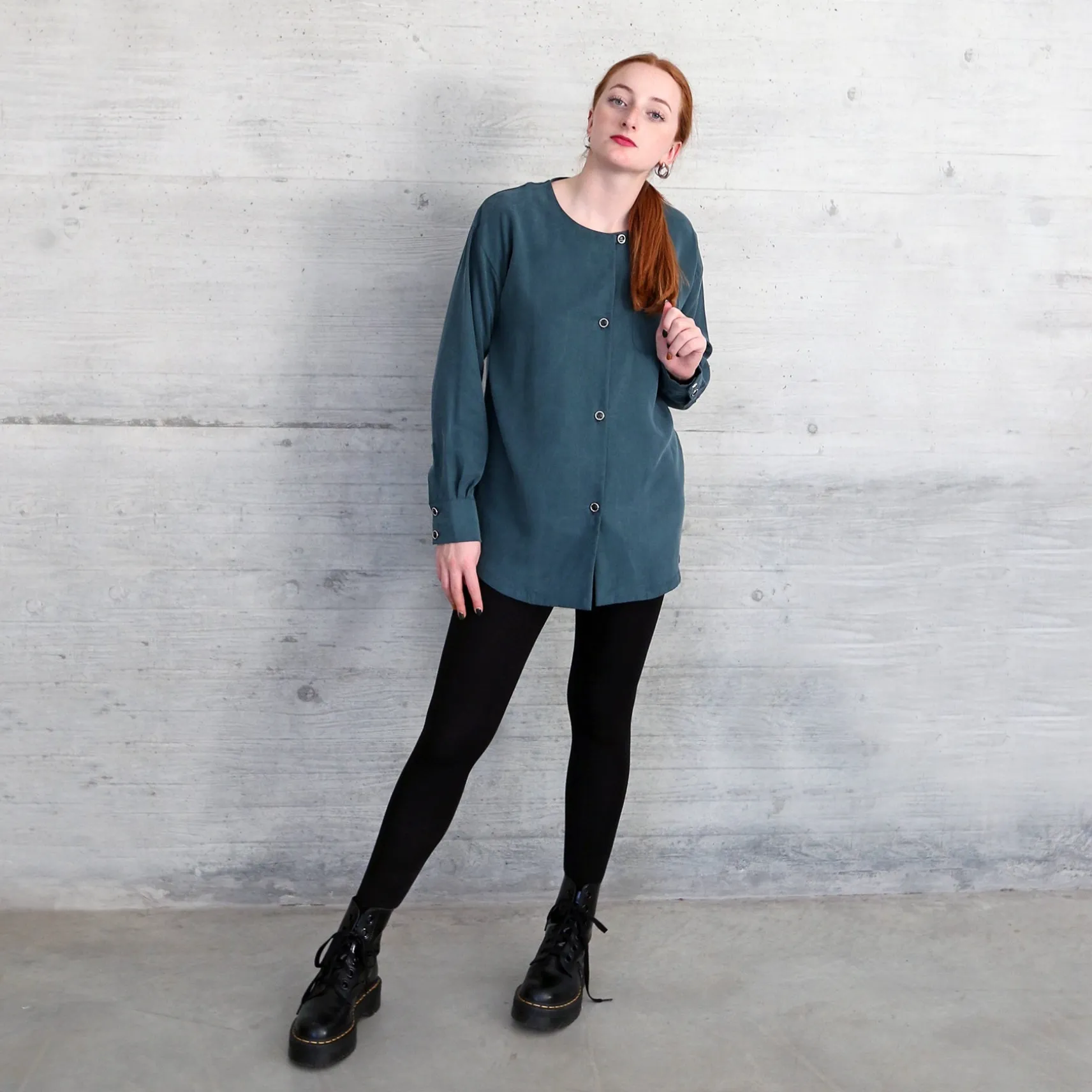 nicky_grne_bluse_0.webp Nicky Grüne Bluse
