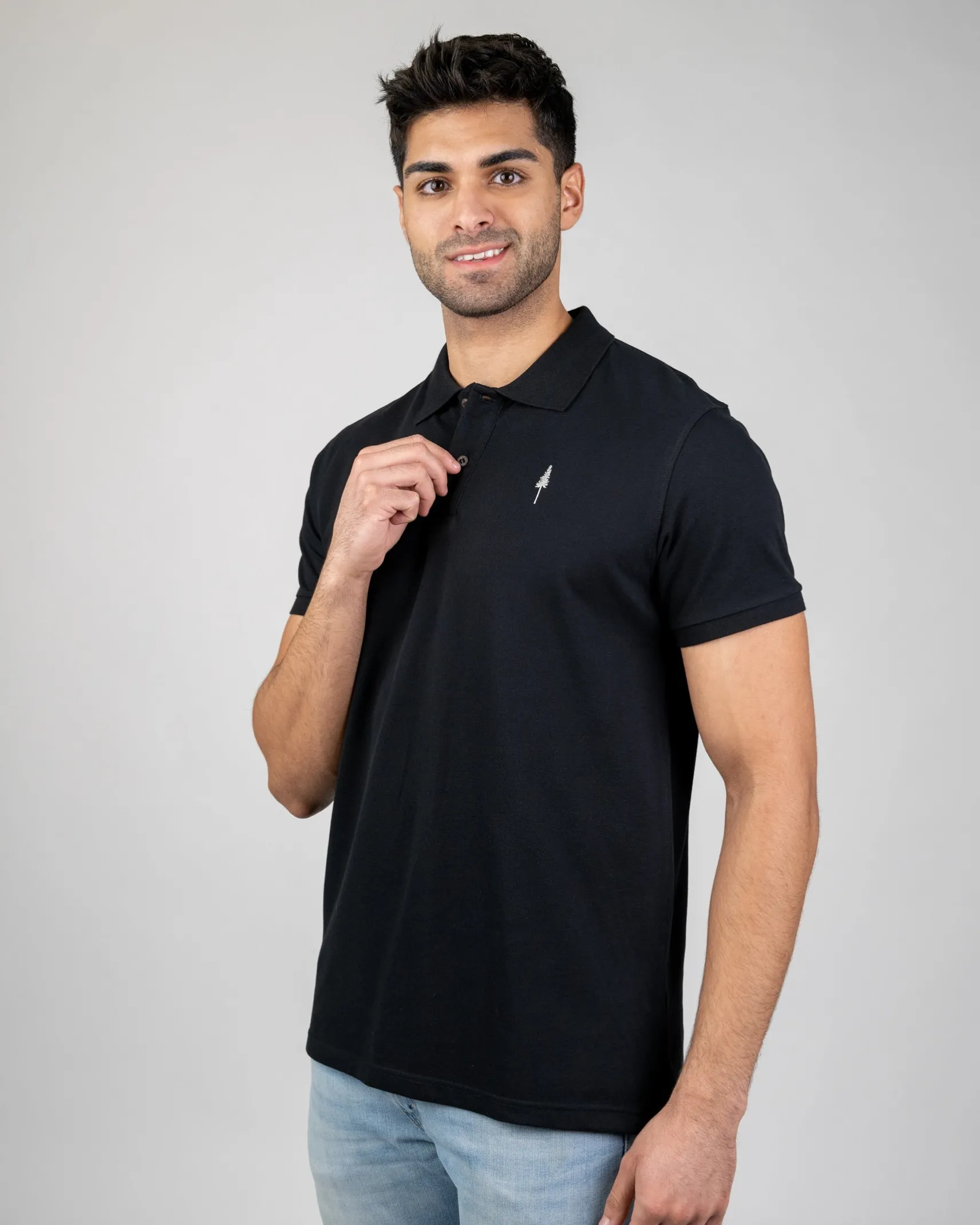 poloshirt_aus_biobaumwoll_0-1.webp Poloshirt aus Bio-Baumwolle TreePolo Schwarz