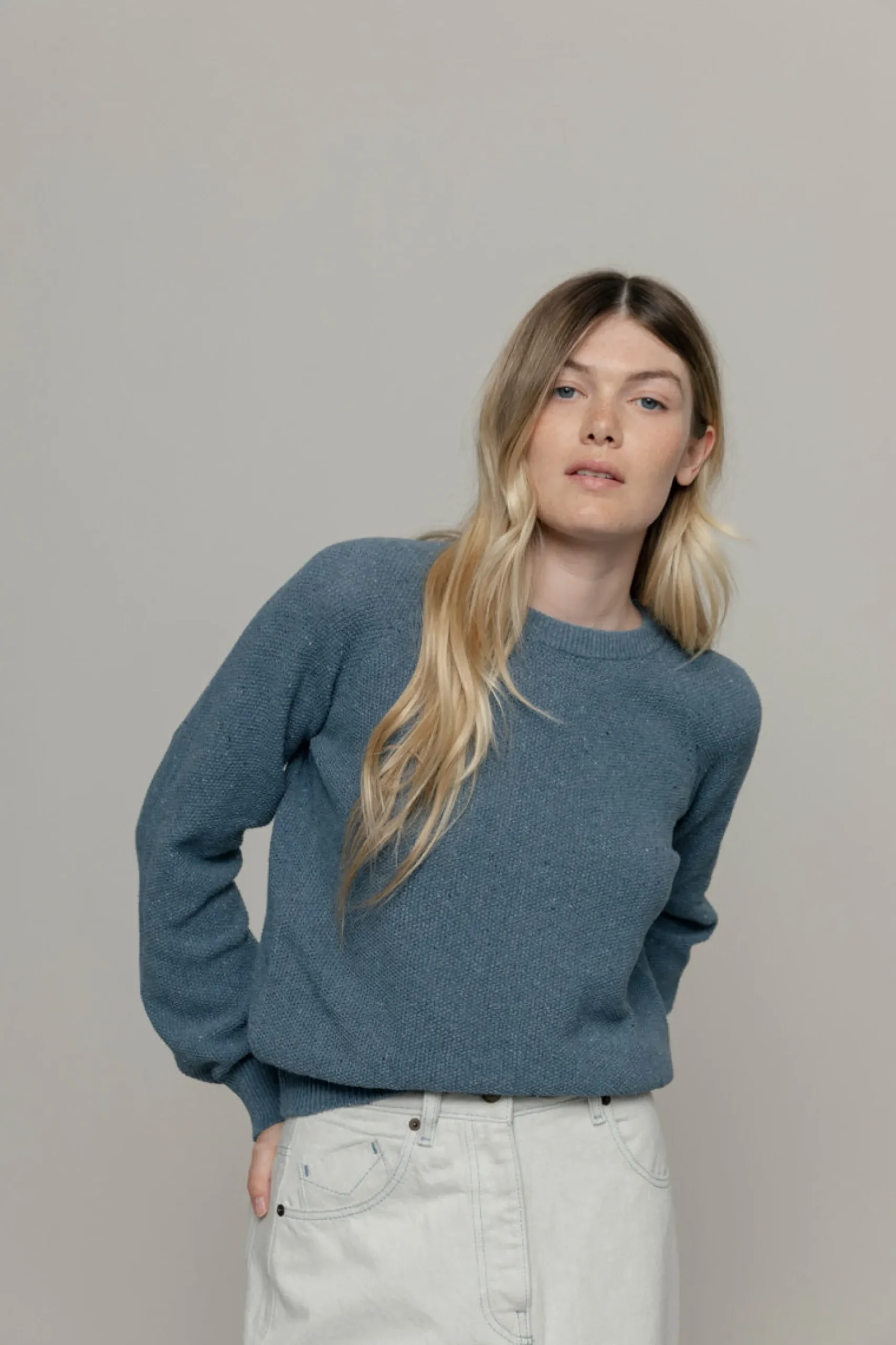 pullover_alice_atlantic_2.webp Pullover Alice Atlantic