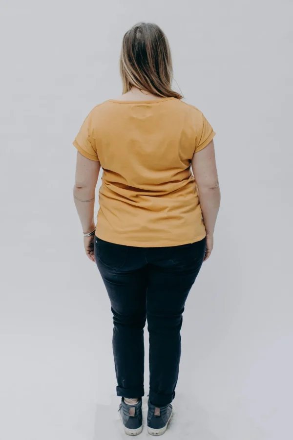 Recyceltes T-Shirt Mme Mésange Safran