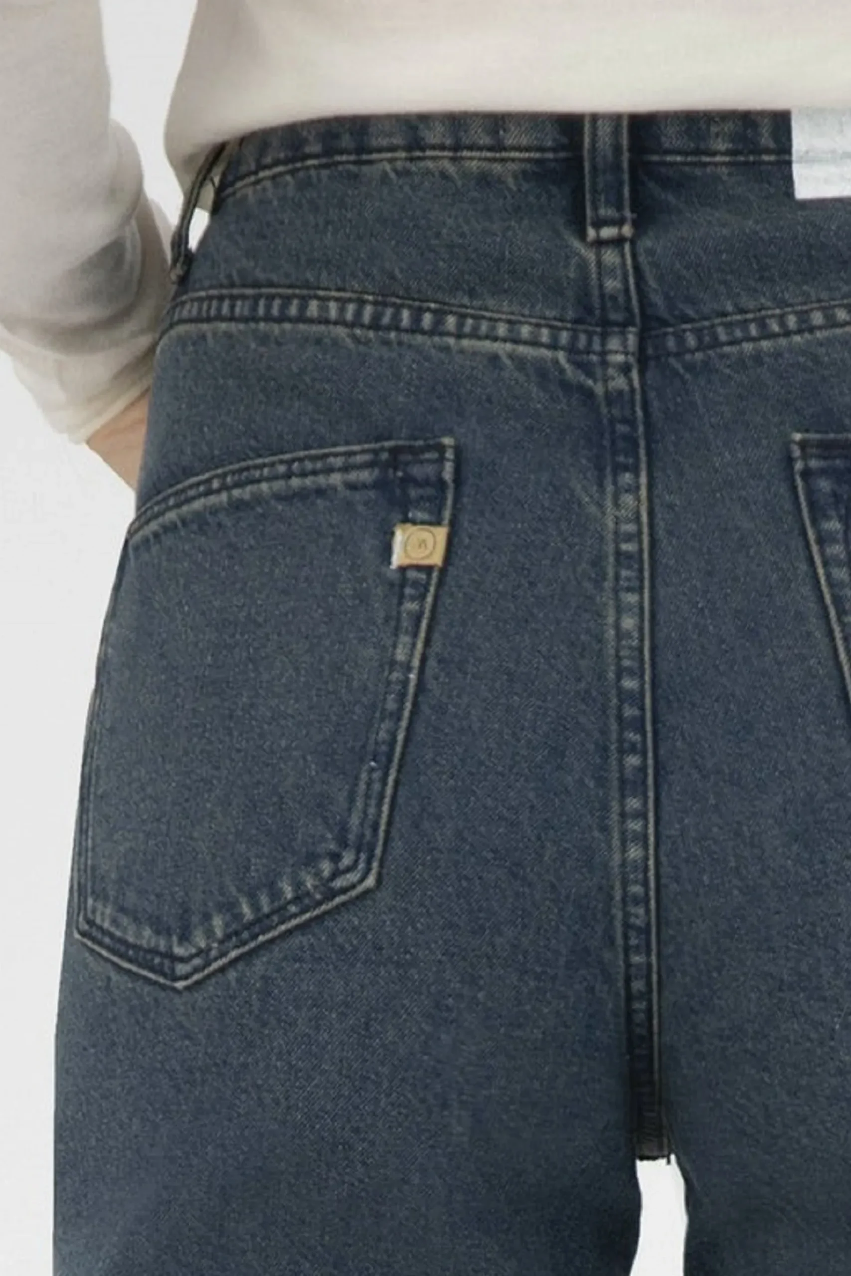 regulre_entspannte_jeans__2.webp Reguläre, entspannte Jeans für Damen, Rosenwalblau