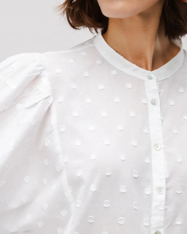Romantische weisse Polka-Dot Bluse