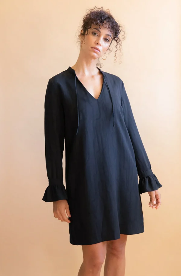 Schwarzes Tencel-Kleid Henné