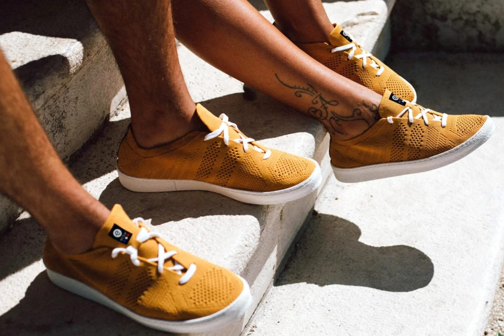 senfgelbe_originalsneaker_2.webp Senfgelbe Original-Sneaker aus recyceltem Material