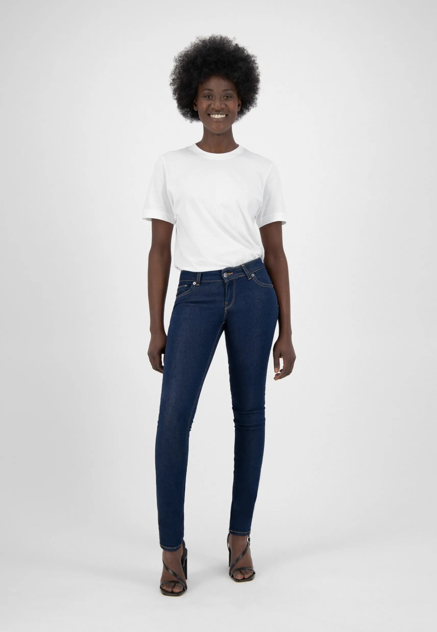 skinny_jeans_lilly_strong_0.webp Skinny jeans Lilly Strong Blue
