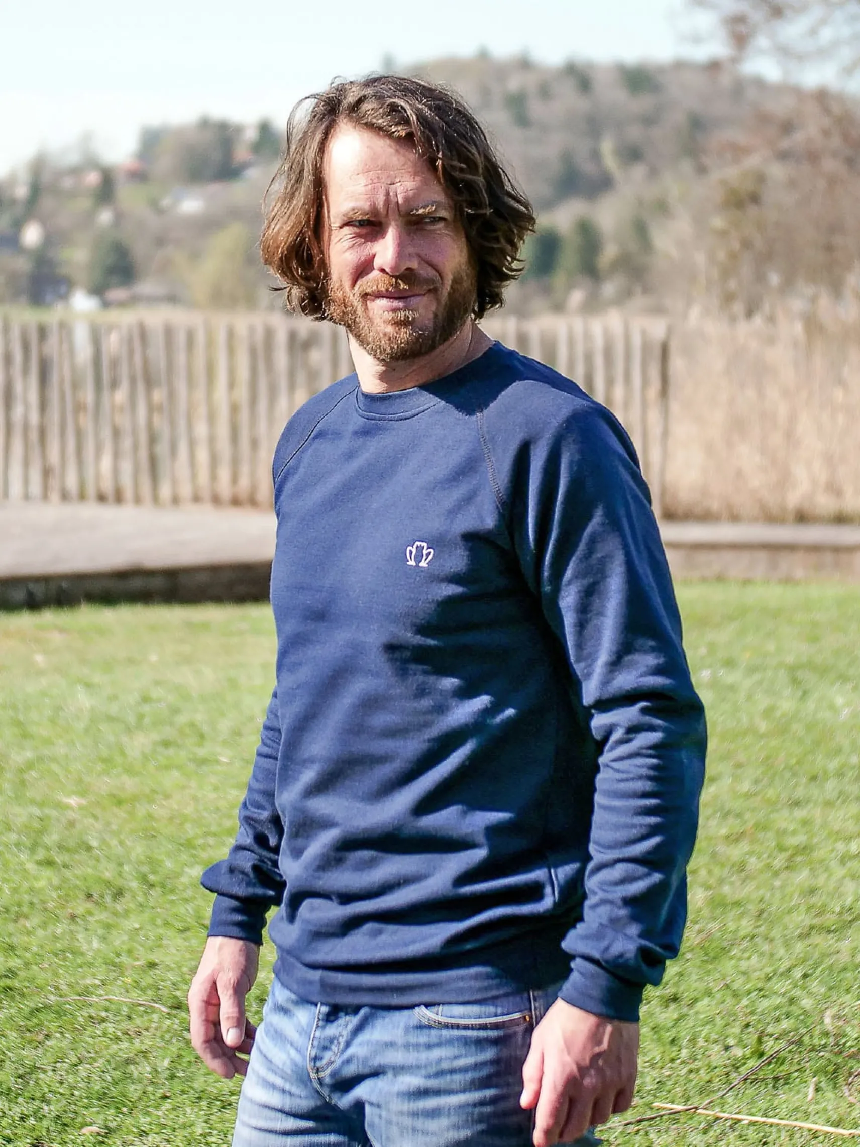 unisexsweatshirt_aus_biob_0.webp Unisex-Sweatshirt aus Bio-Baumwolle Le Chiller blau