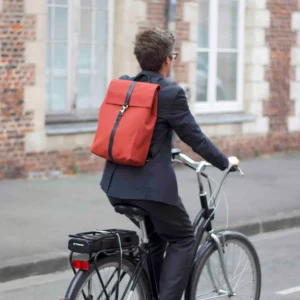 Upcycled Urbaner Rucksack - Ockerfarbe