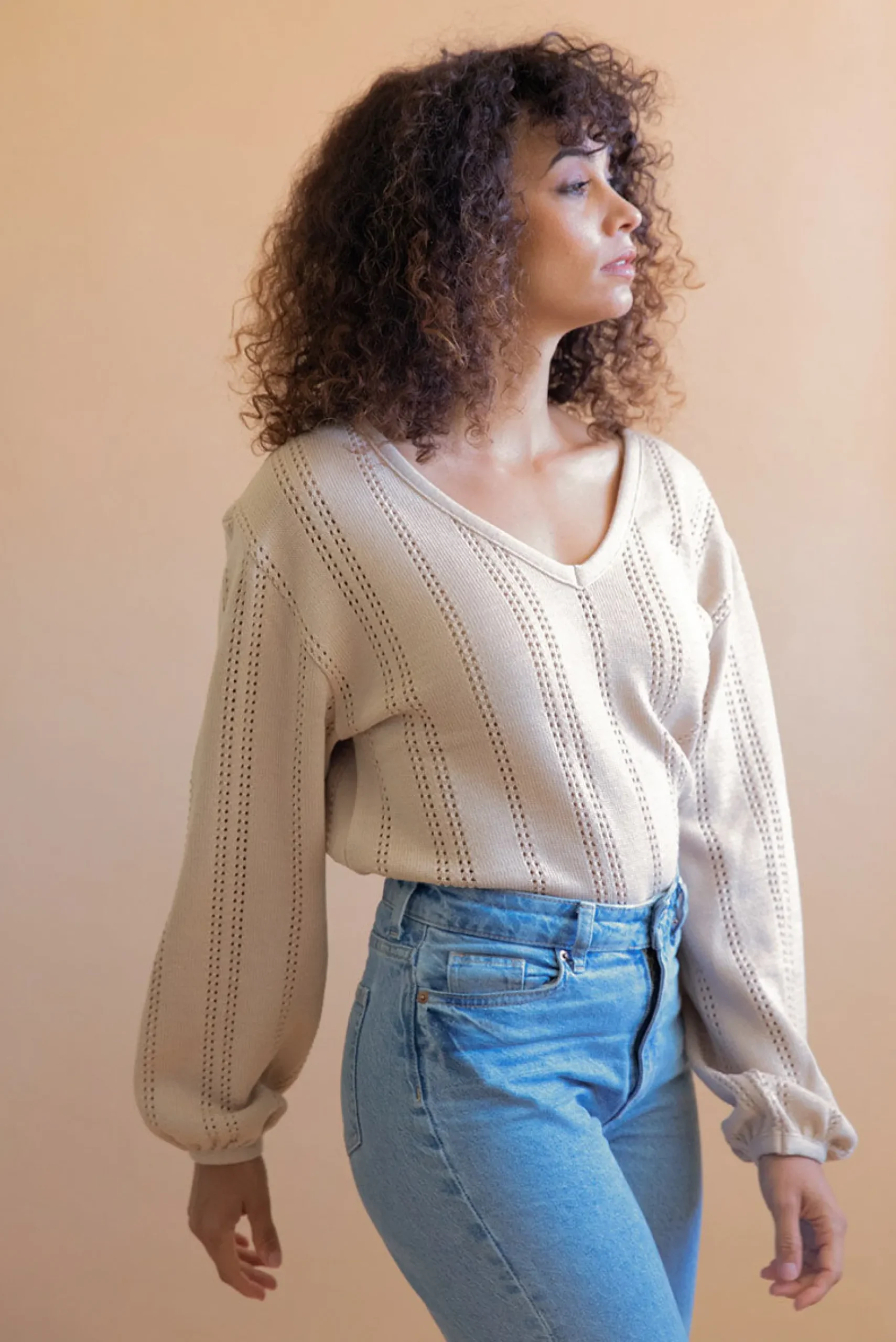 wendbarer_damenpullover_l_2.webp Wendbarer Damenpullover Lamier Beige