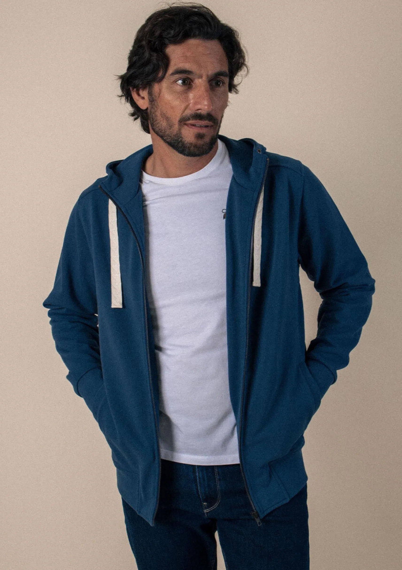 zipped_hoodie_dtente_blau_0.webp Zipped Hoodie Détente blau