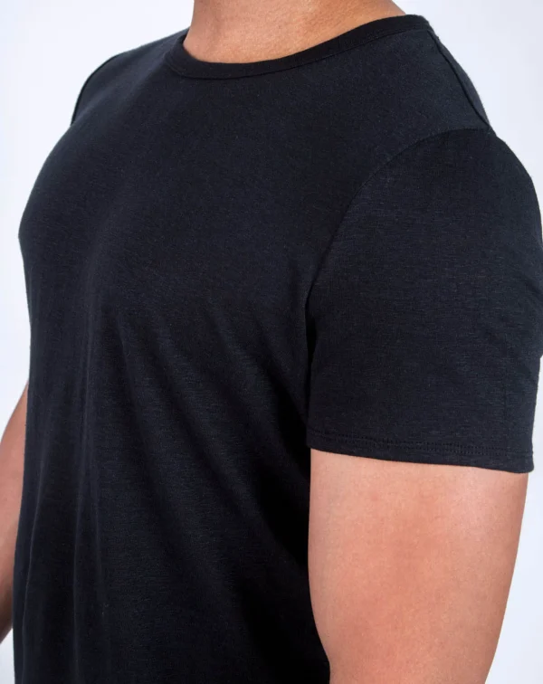 Zumoi Leinen-T-Shirt Schwarz