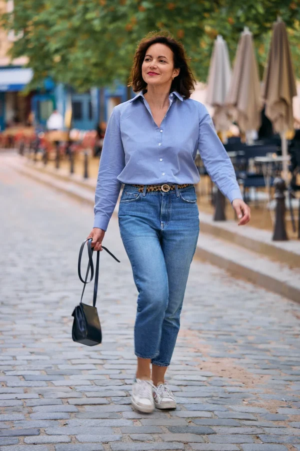 Blaue Bluse