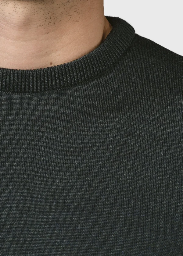 Dünner olivgrüner Strickpullover aus Merinowolle