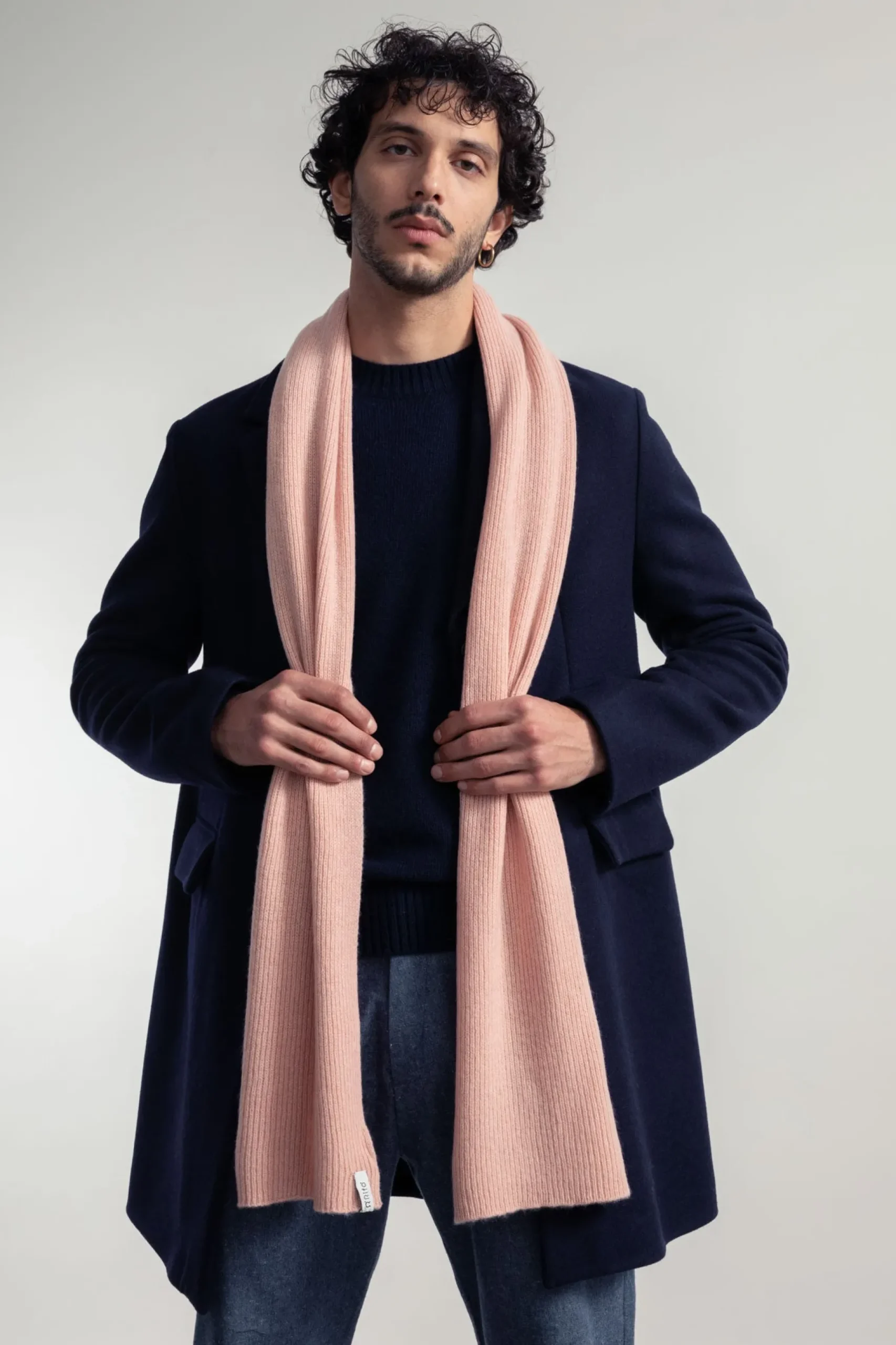 kaschmirschal_federico_ro_1.webp Kaschmirschal Federico Rosa