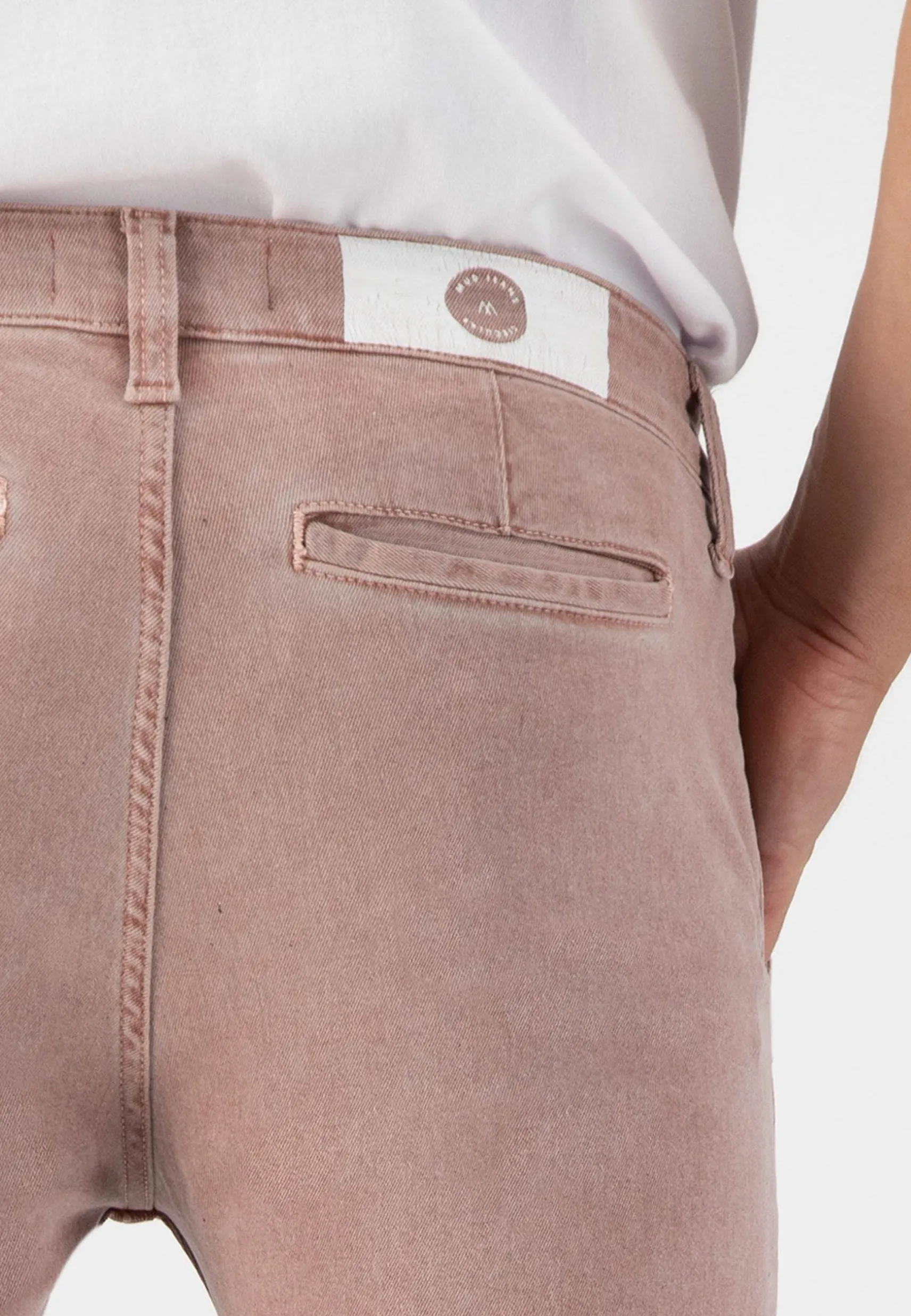 redunn_terra_denim_chino_1.webp Redunn Terra Denim Chino