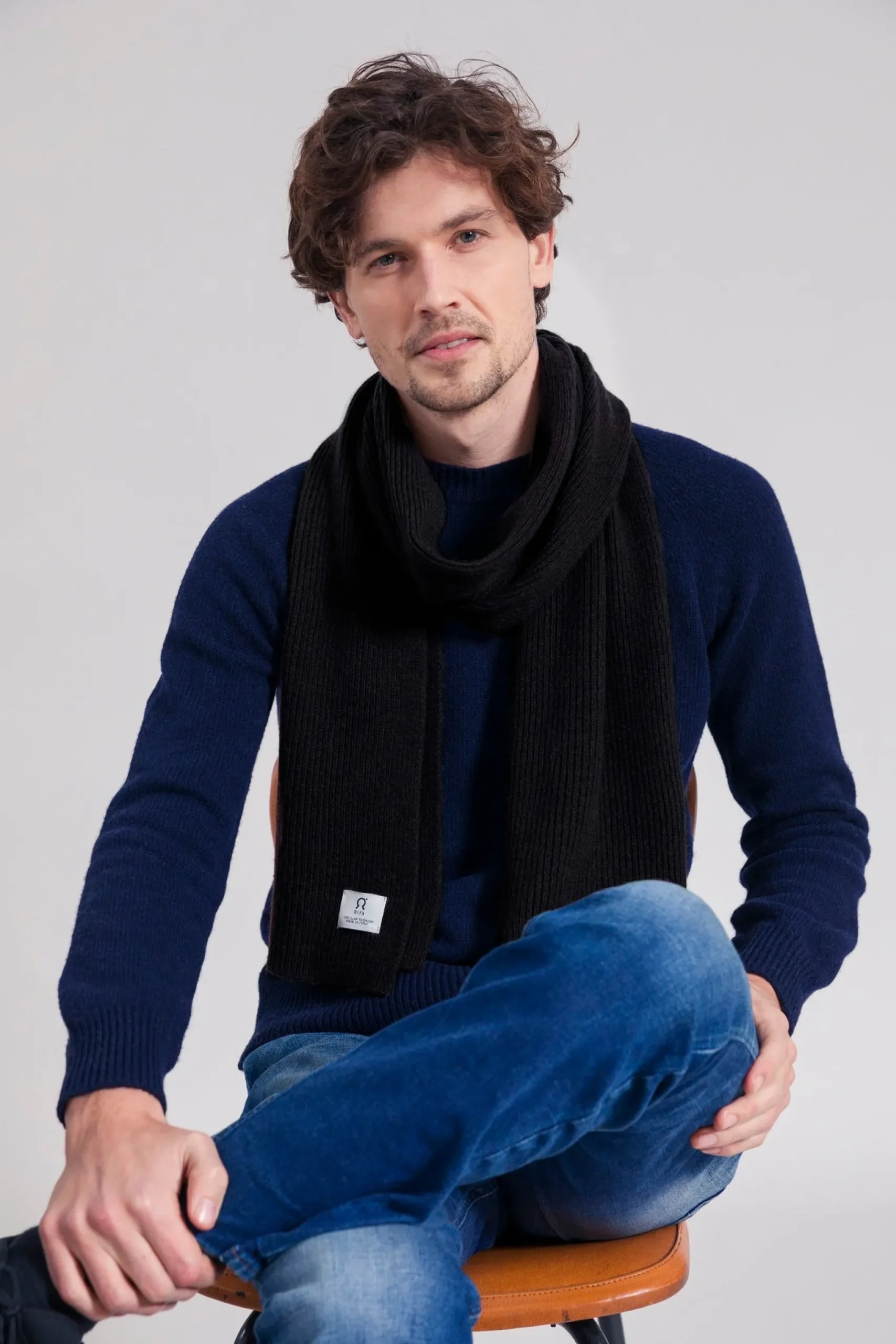 unisex_kaschmirschal_fede_0-1.webp Unisex Kaschmir-Schal Federico Schwarz